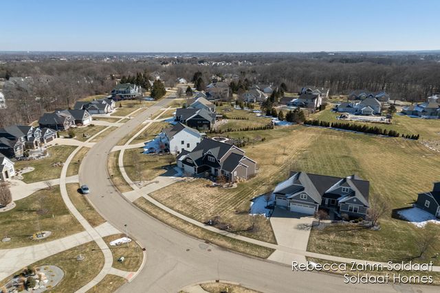 5752 Stonebridge Drive Sw, Georgetown Twp, MI 49418