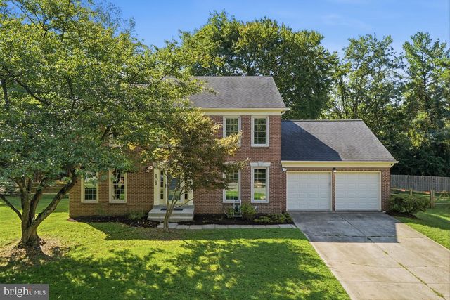 909 WILLOWLEAF WAY, Rockville, MD 20854
