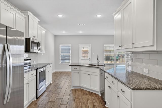 6824 Topaz Drive, Greenville, TX 75402