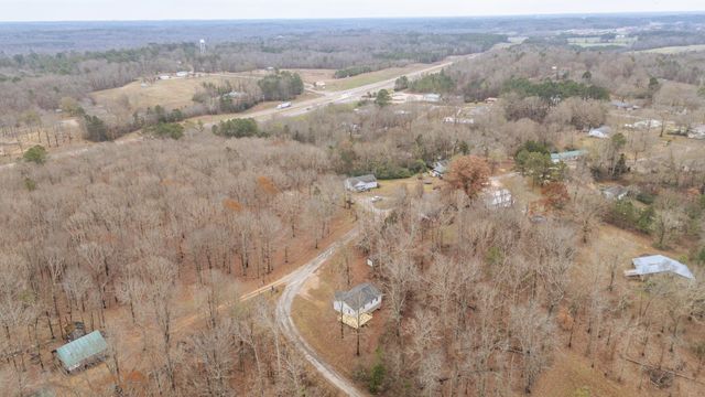 212 JOHNSON ST, Bethel Springs, TN 38315