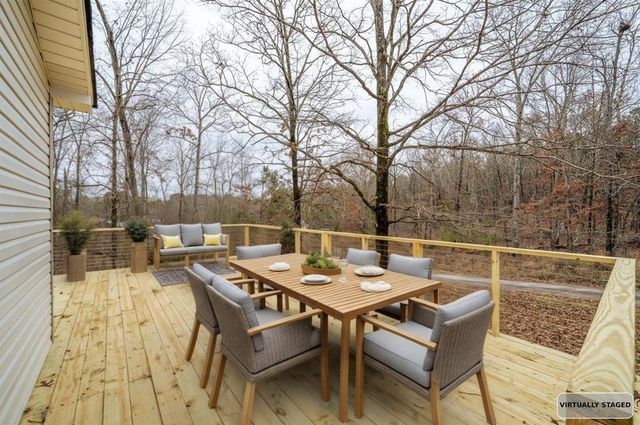 212 JOHNSON ST, Bethel Springs, TN 38315