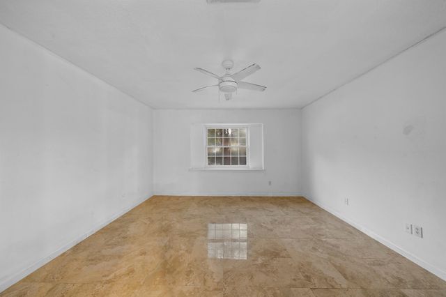 6714 Brittany Park Lane, Houston, TX 77066