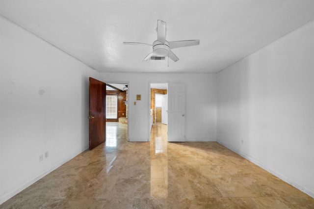 6714 Brittany Park Lane, Houston, TX 77066