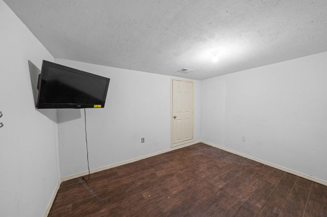 6714 Brittany Park Lane, Houston, TX 77066