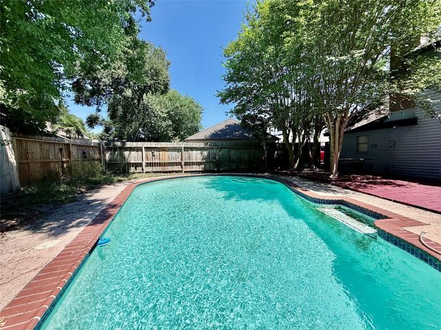 6714 Brittany Park Lane, Houston, TX 77066