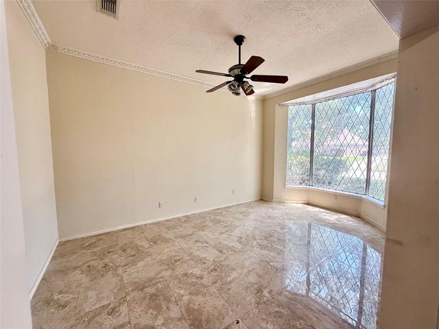 6714 Brittany Park Lane, Houston, TX 77066