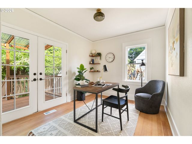 2371 Se 51ST Ave, Portland, OR 97215