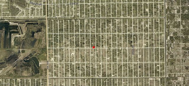 3205 E 18th ST, Lehigh Acres, FL 33972