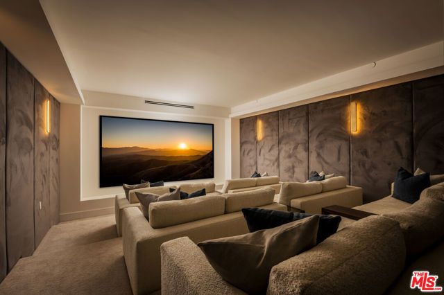 23614 Dry Canyon Cold Creek Rd, Calabasas, CA 91302