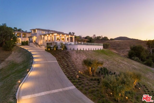 23614 Dry Canyon Cold Creek Rd, Calabasas, CA 91302