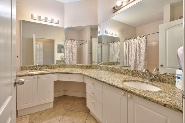 2732 VIA MURANO 526, Clearwater, FL 33764