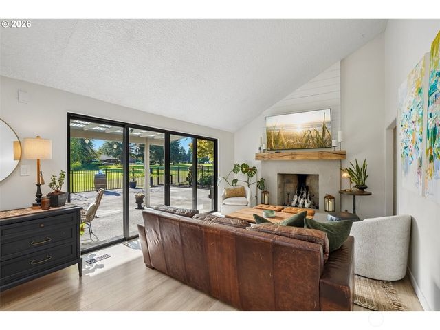 7508 NE Meadows Drive, Vancouver, WA 98662