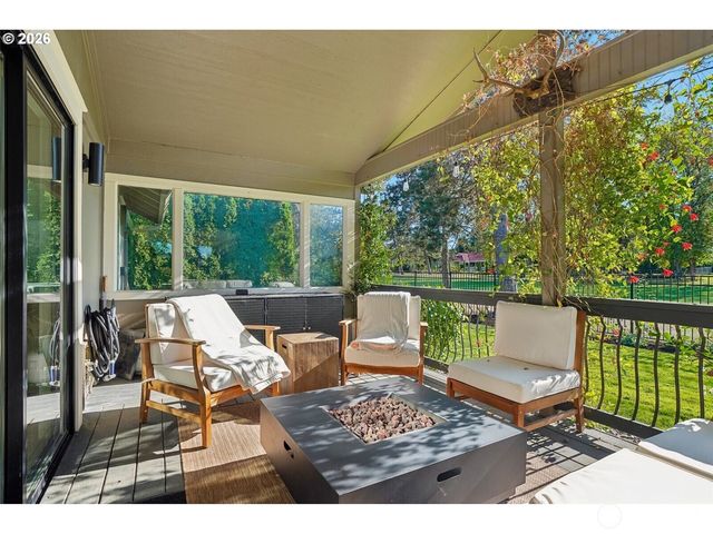7508 NE Meadows Drive, Vancouver, WA 98662