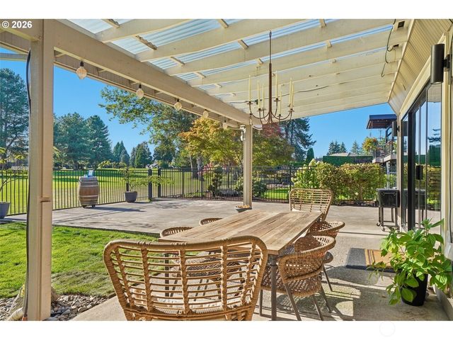 7508 NE Meadows Drive, Vancouver, WA 98662