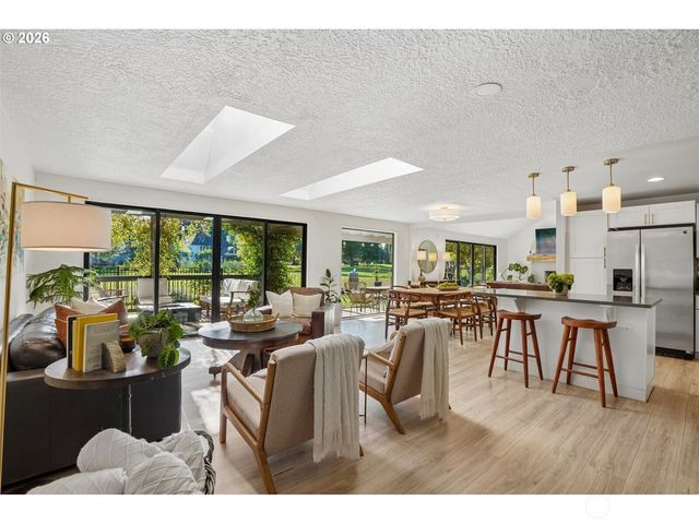 7508 NE Meadows Drive, Vancouver, WA 98662