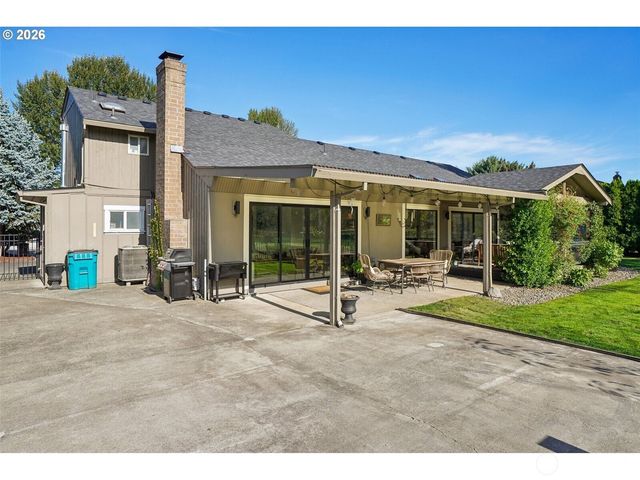 7508 NE Meadows Drive, Vancouver, WA 98662