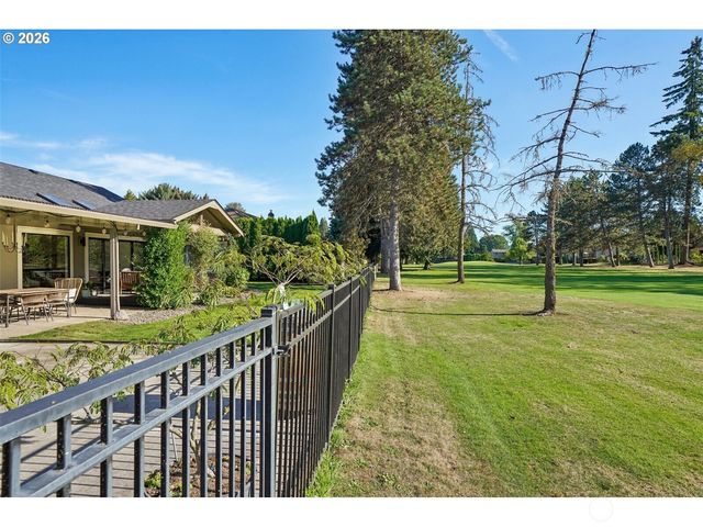 7508 NE Meadows Drive, Vancouver, WA 98662