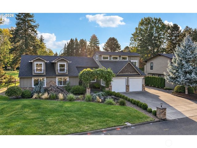 7508 NE Meadows Drive, Vancouver, WA 98662