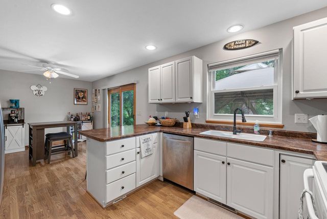 1001 Bluehill AVENUE, Fond Du Lac, WI 54935