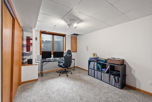 1001 Bluehill AVENUE, Fond Du Lac, WI 54935