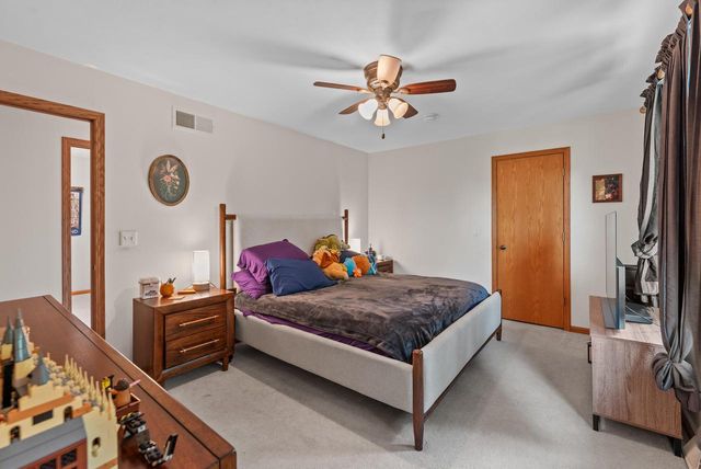 1001 Bluehill AVENUE, Fond Du Lac, WI 54935