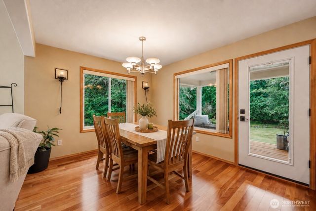 7730 Johnson Point Road SE, Olympia, WA 98516