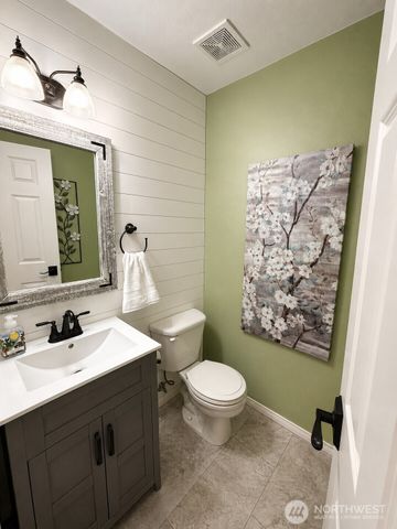 7730 Johnson Point Road SE, Olympia, WA 98516