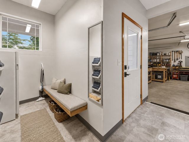 7730 Johnson Point Road SE, Olympia, WA 98516