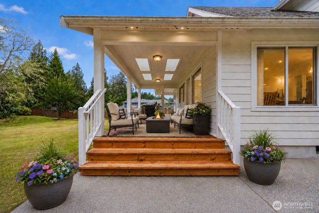7730 Johnson Point Road SE, Olympia, WA 98516