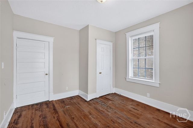 1005 W Victory Drive, Savannah, GA 31405