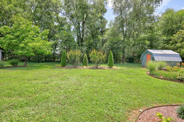 3215 Arthur Dr, Murfreesboro, TN 37127
