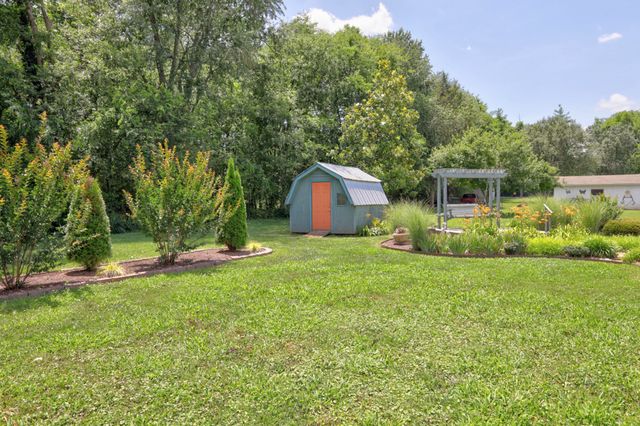 3215 Arthur Dr, Murfreesboro, TN 37127