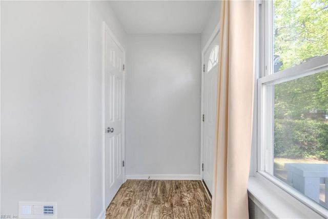 6419 Grimes AVE, Norfolk, VA 23518