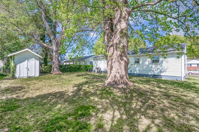 6419 Grimes AVE, Norfolk, VA 23518