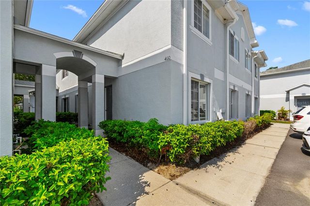 4110 WATERSIDE ISLAND COURT, Tampa, FL 33617