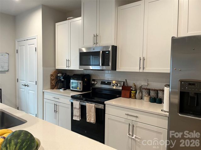 1105 May Apple Drive, Matthews, NC 28104