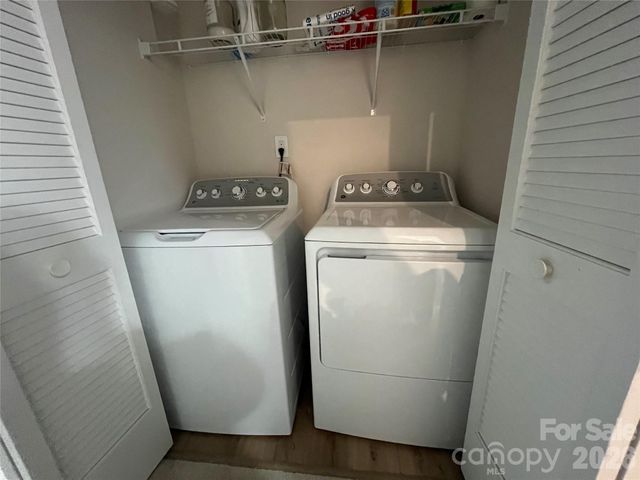 1105 May Apple Drive, Matthews, NC 28104