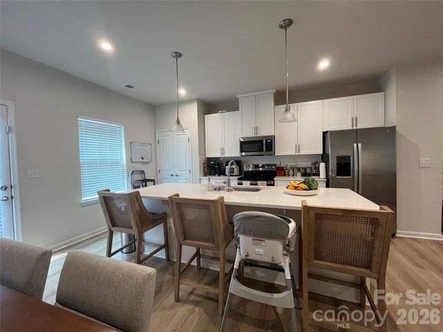 1105 May Apple Drive, Matthews, NC 28104