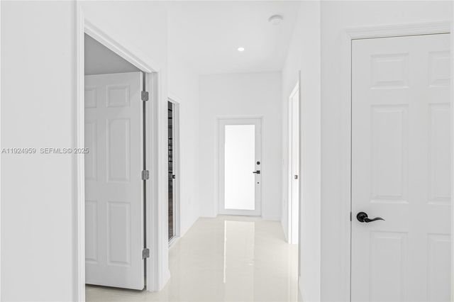 5107 N Vera Ave, Lehigh Acres, FL 33971