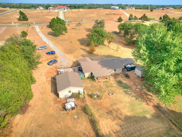 11711 S Czech Hall Road, Mustang, OK 73064