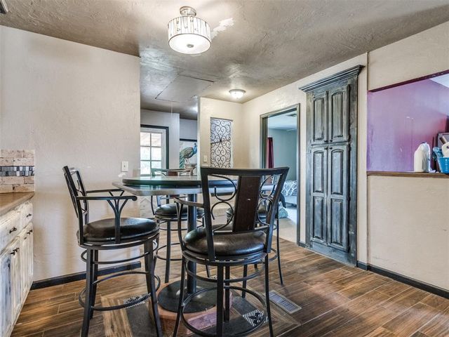 11711 S Czech Hall Road, Mustang, OK 73064