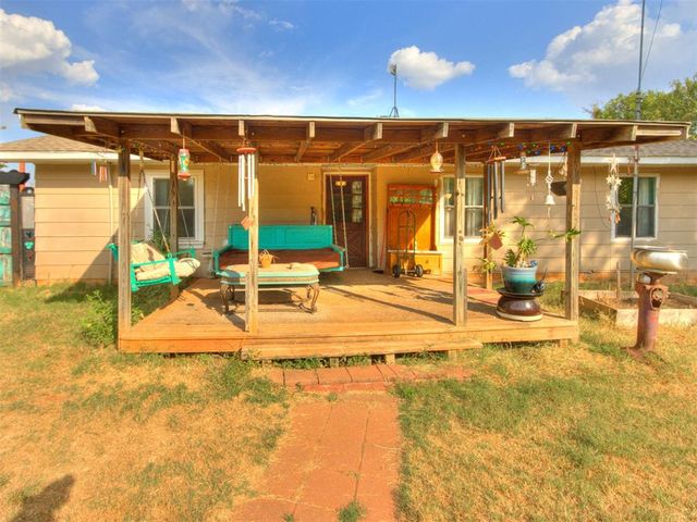 11711 S Czech Hall Road, Mustang, OK 73064