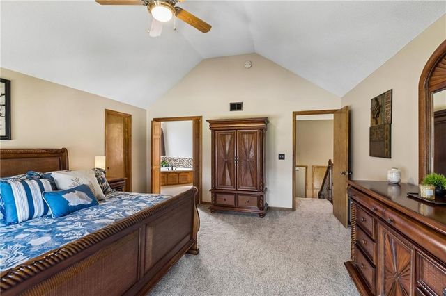 1301 Bradford Drive, Greenwood, MO 64034