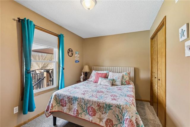 1301 Bradford Drive, Greenwood, MO 64034