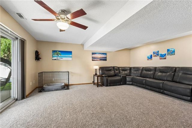 1301 Bradford Drive, Greenwood, MO 64034
