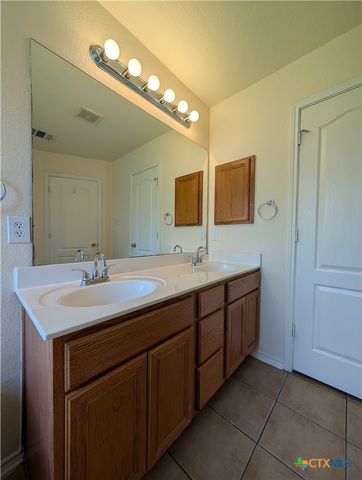 268 Goliad Drive, New Braunfels, TX 78130