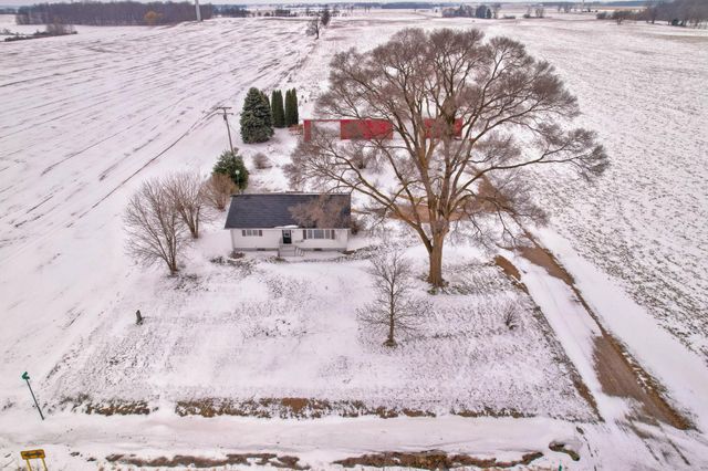 2744 Kirk Road, Juniata Twp, MI 48768