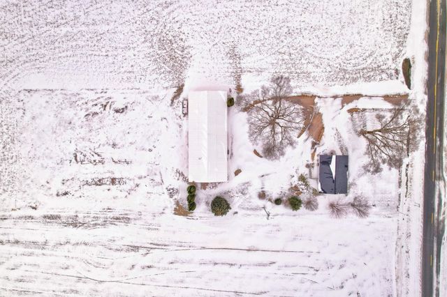 2744 Kirk Road, Juniata Twp, MI 48768