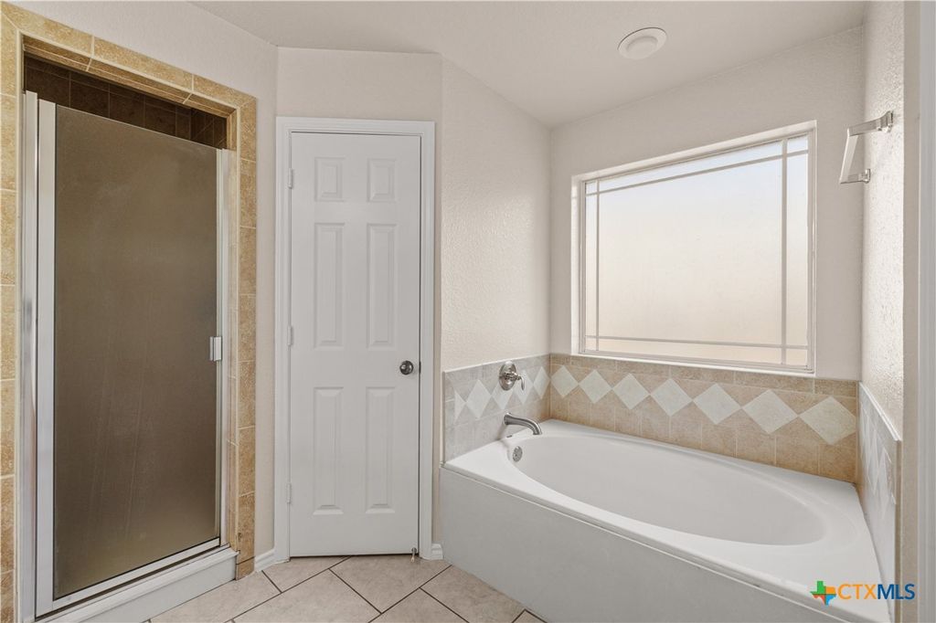 Image 17 of property listing at 111 Burnham Drive, Temple, TX 76502