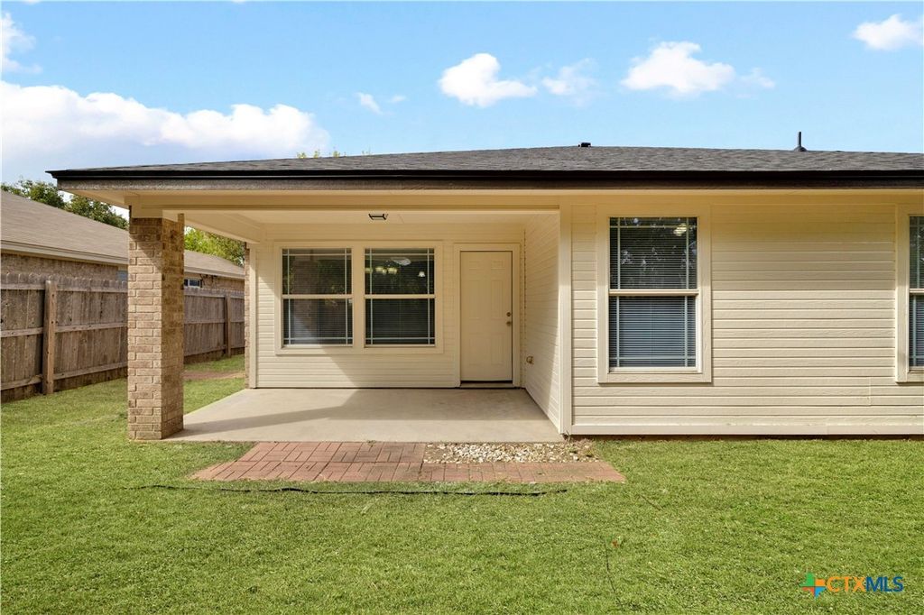 Image 23 of property listing at 111 Burnham Drive, Temple, TX 76502